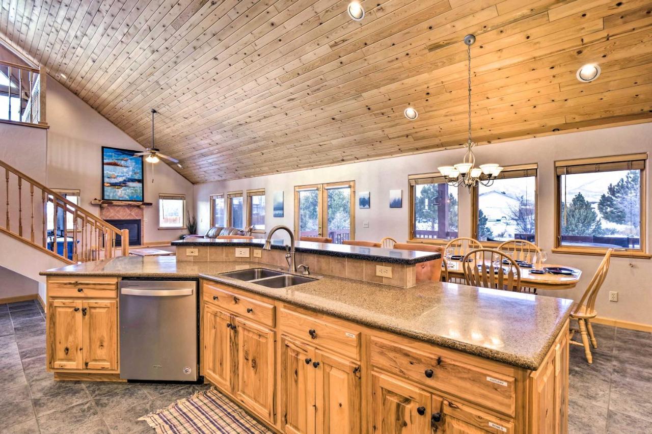 Charming, Spacious And Pet-Friendly Buena Vista Home Kültér fotó