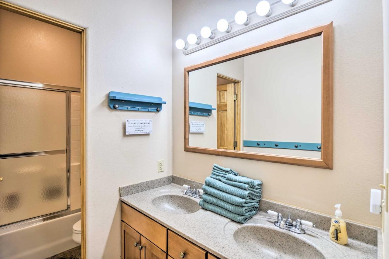 Charming, Spacious And Pet-Friendly Buena Vista Home Kültér fotó